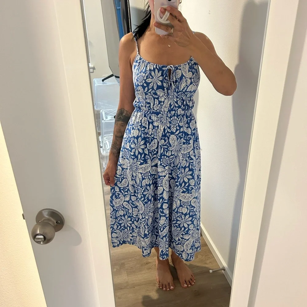 Loft dress - Picture 1 of 7